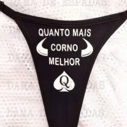 Exclusivo para casais e mulheres.
