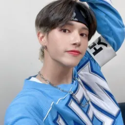 🧢̫̫ᩨ           🄺ꪱ𑀱꯭֟፝𑀱𝗒    ♡
   𝐃ꪱ֟፝͡᥎υ᤻ℓ