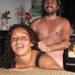 Esposa Adora Chifrar o Marido