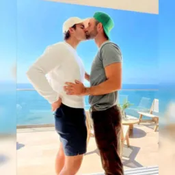 Encuentra tu chico 😈😋👬