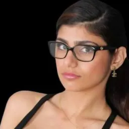 🤡Mia Khalifa 🤩