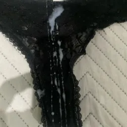 Porra em calcinhas
