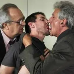 🇧🇷🔞Admiradores de COROAS👴🏾👨🦳