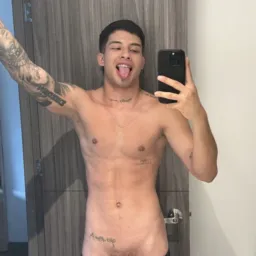 BISEXUALES, HETEROS  HOT🔥😋