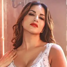Sunny Leone xxx videos💋👄💄
