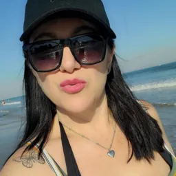 BRANCA a VAGABUNDA SAFADA😍😍🔥🔥🌽🌽👌🏻👌🏻🤤🤤