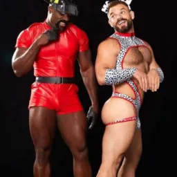 COQUETEO ENTRE HOMBRES