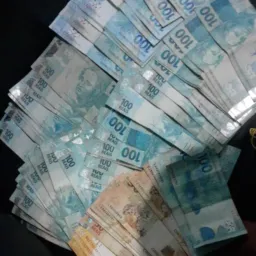 sexo por dinheiro tudo