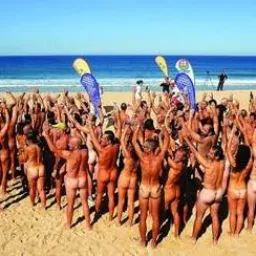 Pelados e amigos naturistas