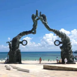 Desmadre Cancún y sus alrededores de todo un poco venta de conténidos y servicio igual 😛🤪