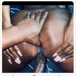 LADDIES PRIVATE HIDEOUT 🍆🍑